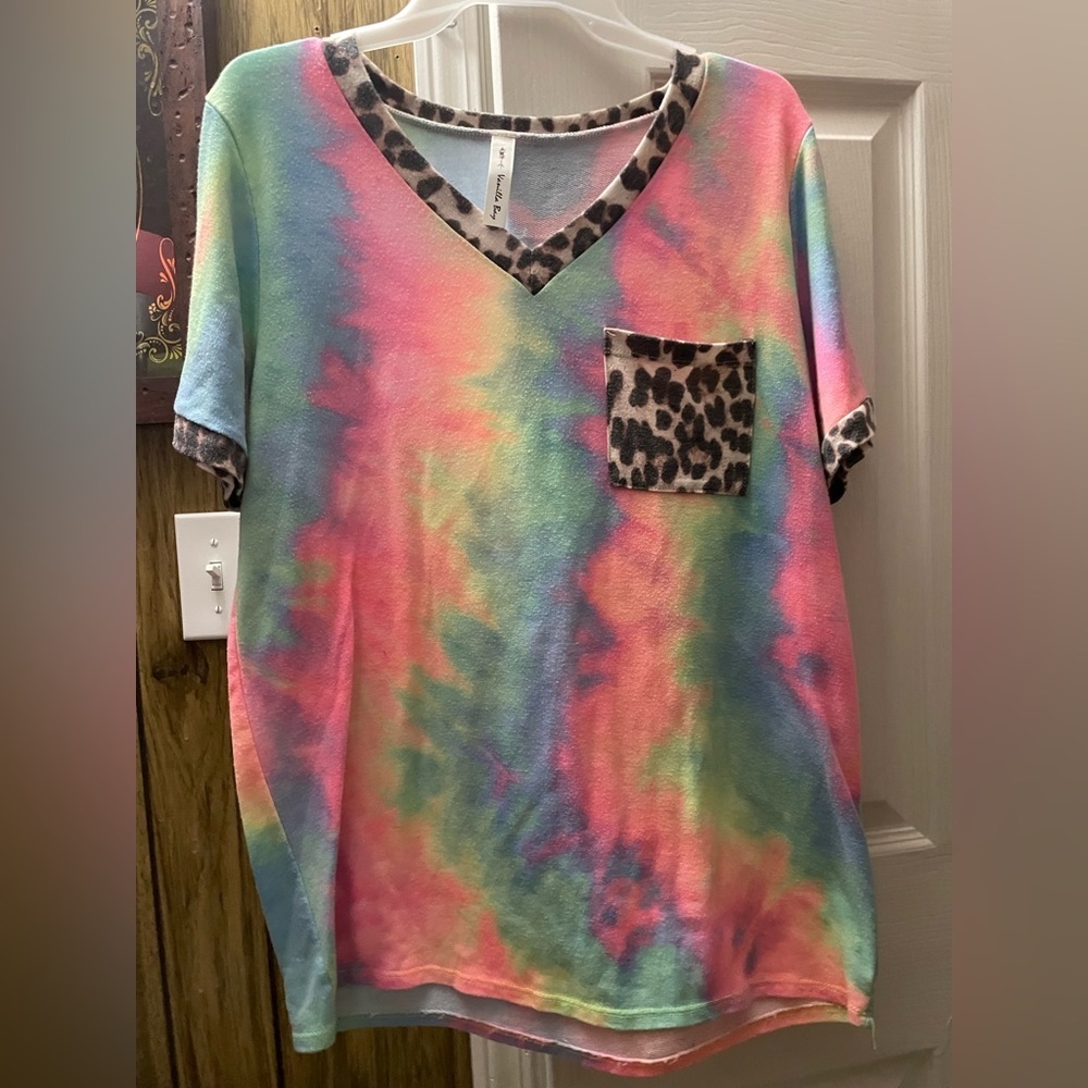 Women’s Cheetah Print/ Tie Dye shirt